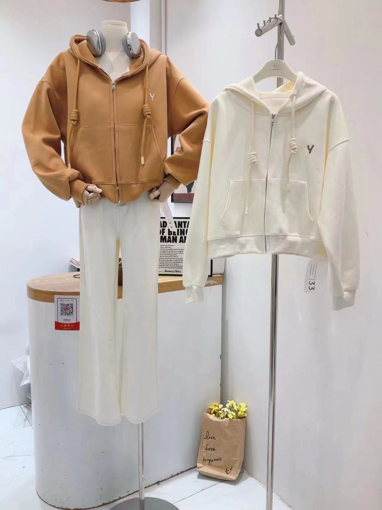 宽松型女连帽休闲风复古港风卫衣阔腿复古ins破洞