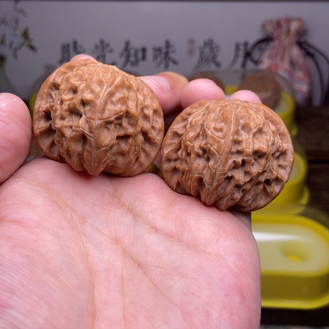 文玩核桃吊坠全品41尺磨盘红皮山地磨