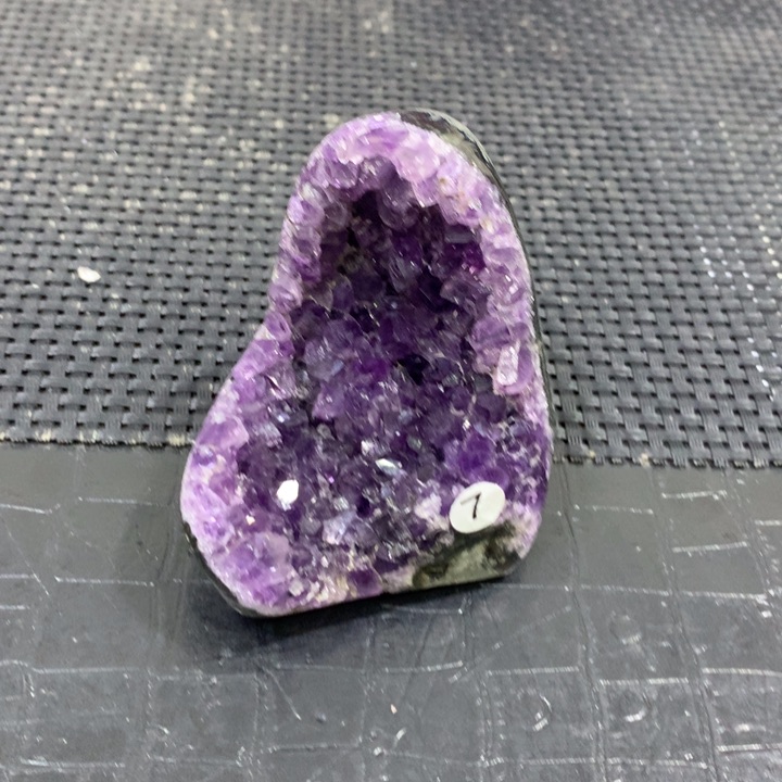 紫晶摆件未镶嵌无t