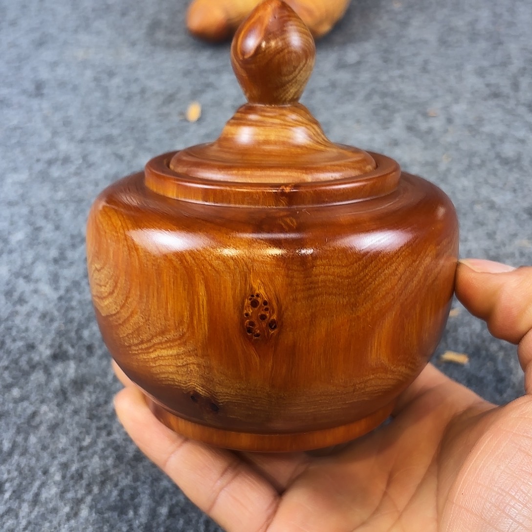 崖柏骨料糖心茶叶罐