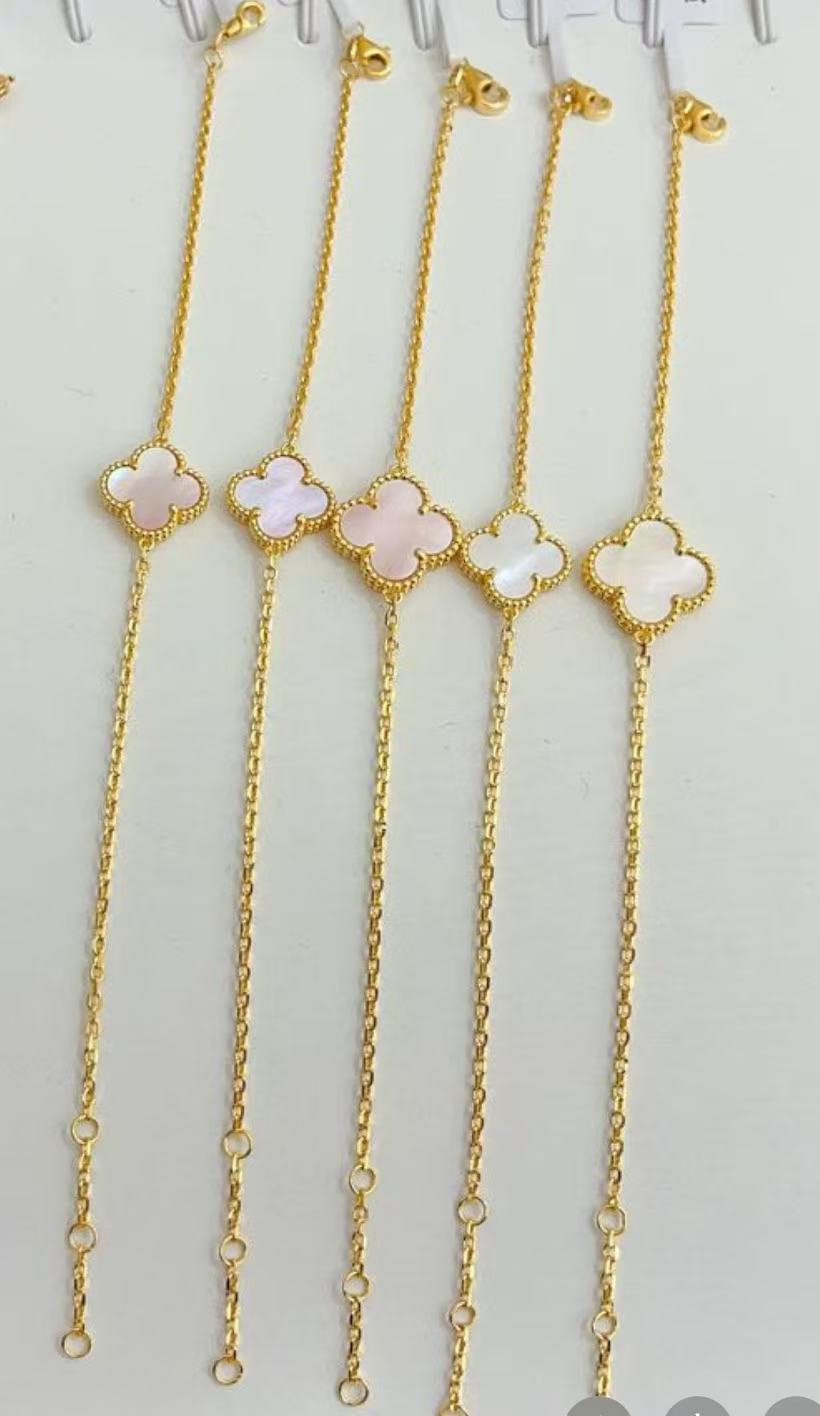 足金999 预 镶嵌四叶草手链（单花）