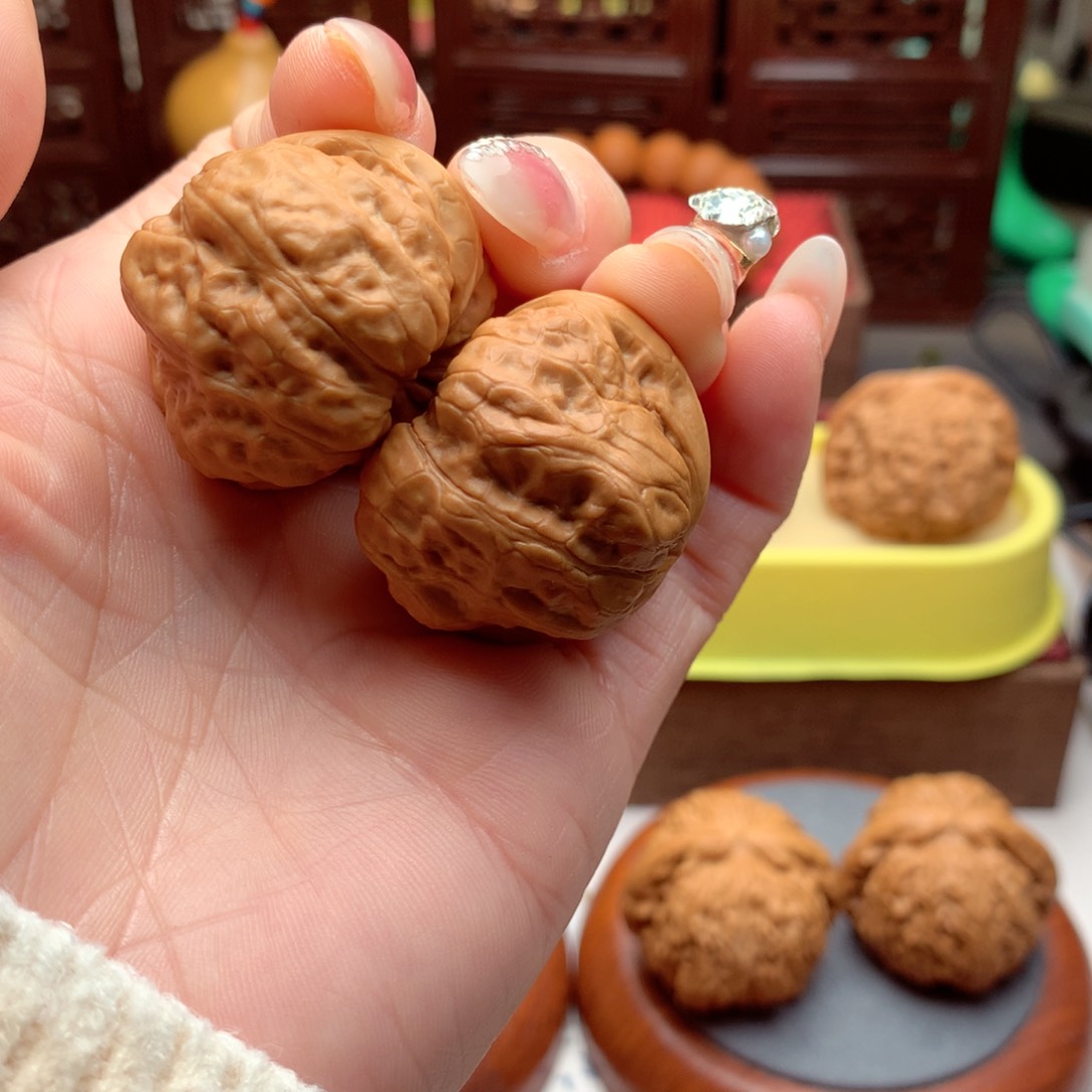 文玩核桃吊坠陈*生上古玉蟾。   6号