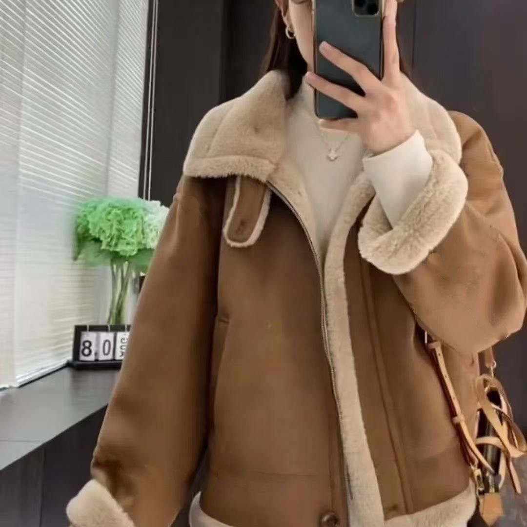 女短款冬季宽松见外包装短外套保暖机车服