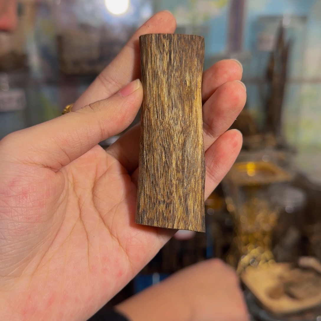 沉香沉香碎屑14克乌身03