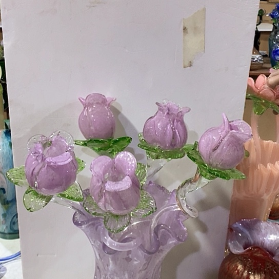 琉璃花瓶高45厘米宽9厘米