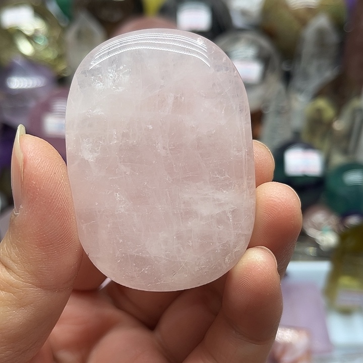 水晶未镶嵌珠宝半成品6/克粉水晶把玩