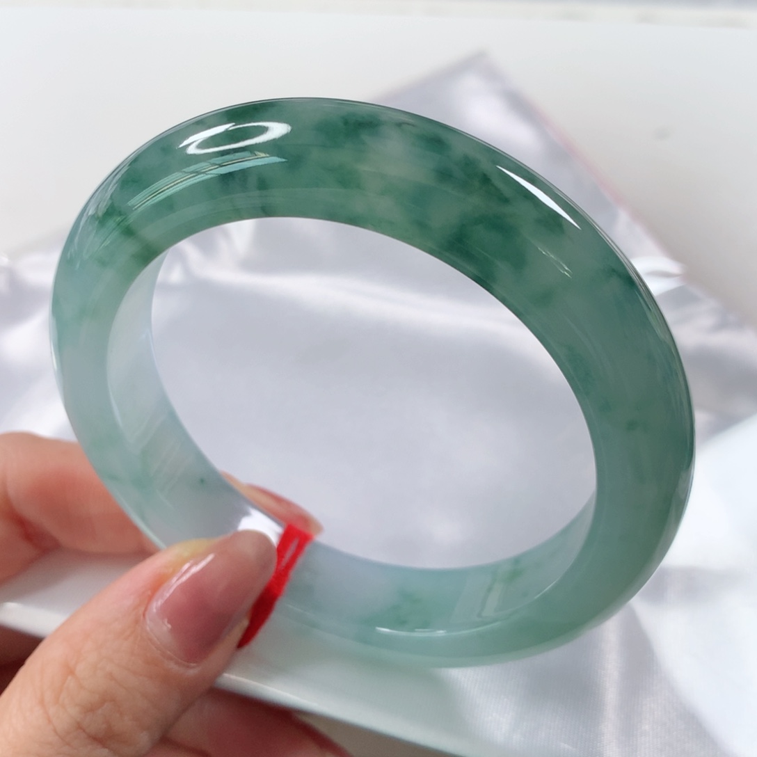 未镶嵌手镯翡翠 正圈255高货瑕疵漏⭐⭐⭐⭐⭐强烈推荐