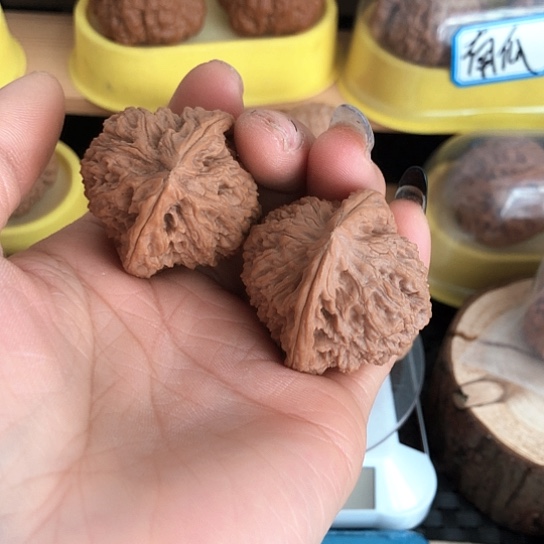 核桃李文玩核桃南疆石全品