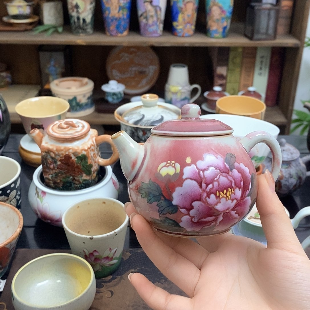 微瑕景德镇手工手绘制作