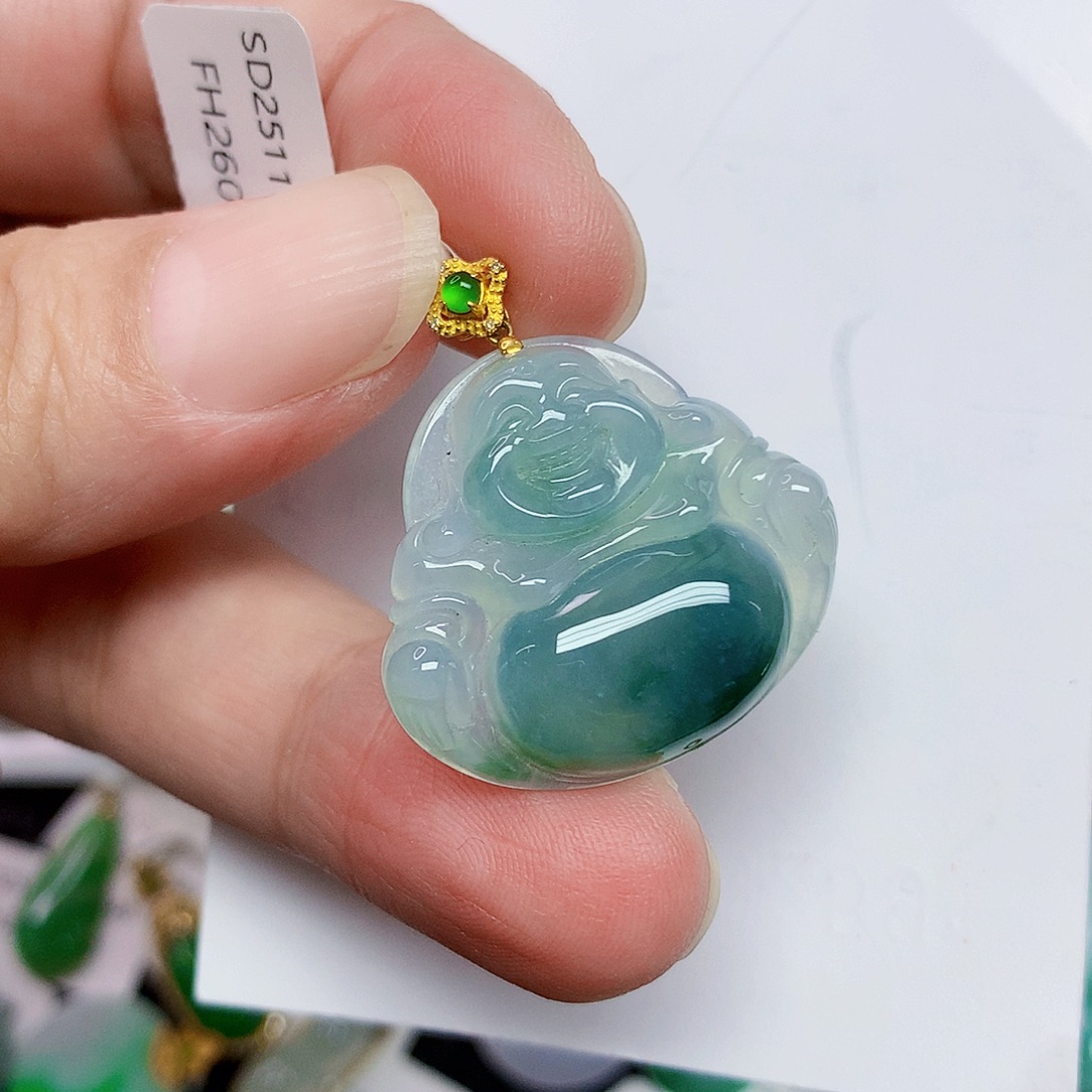 翡翠18K金镶嵌颈饰3455789