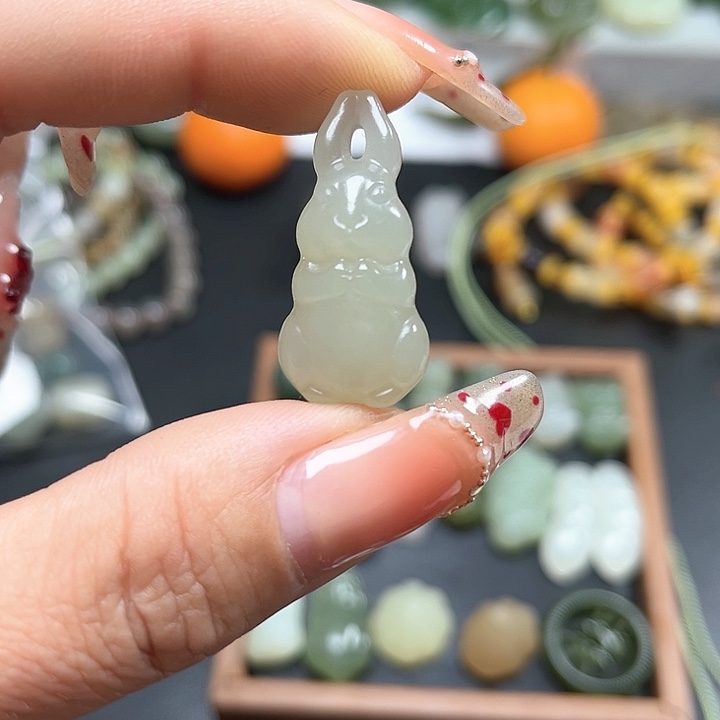 【闪购商品】和田玉颈饰未镶嵌