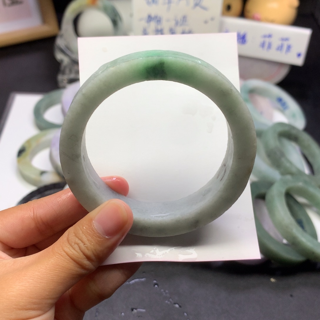 【闪购商品】定制翡翠手镯未镶嵌
