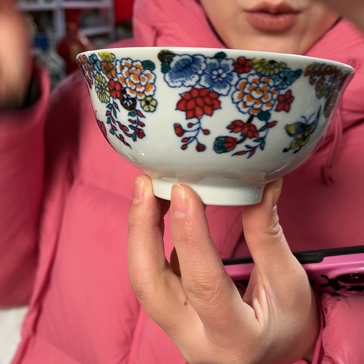 瓷片//////直径12.5厘米。绿。