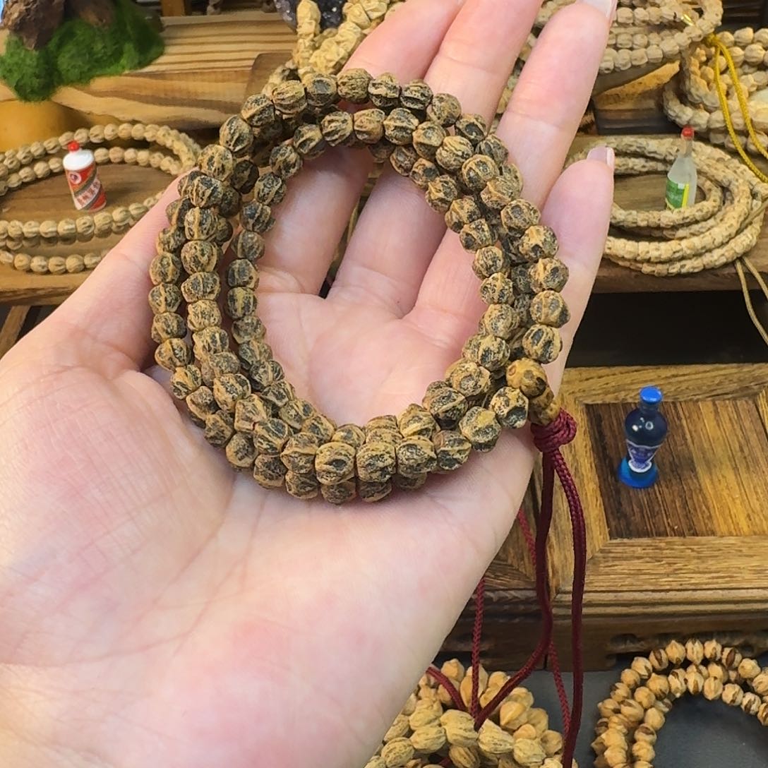 柏香籽/百香籽手串润*
