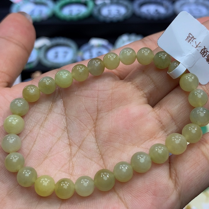 翡翠手链未镶嵌翡翠6+