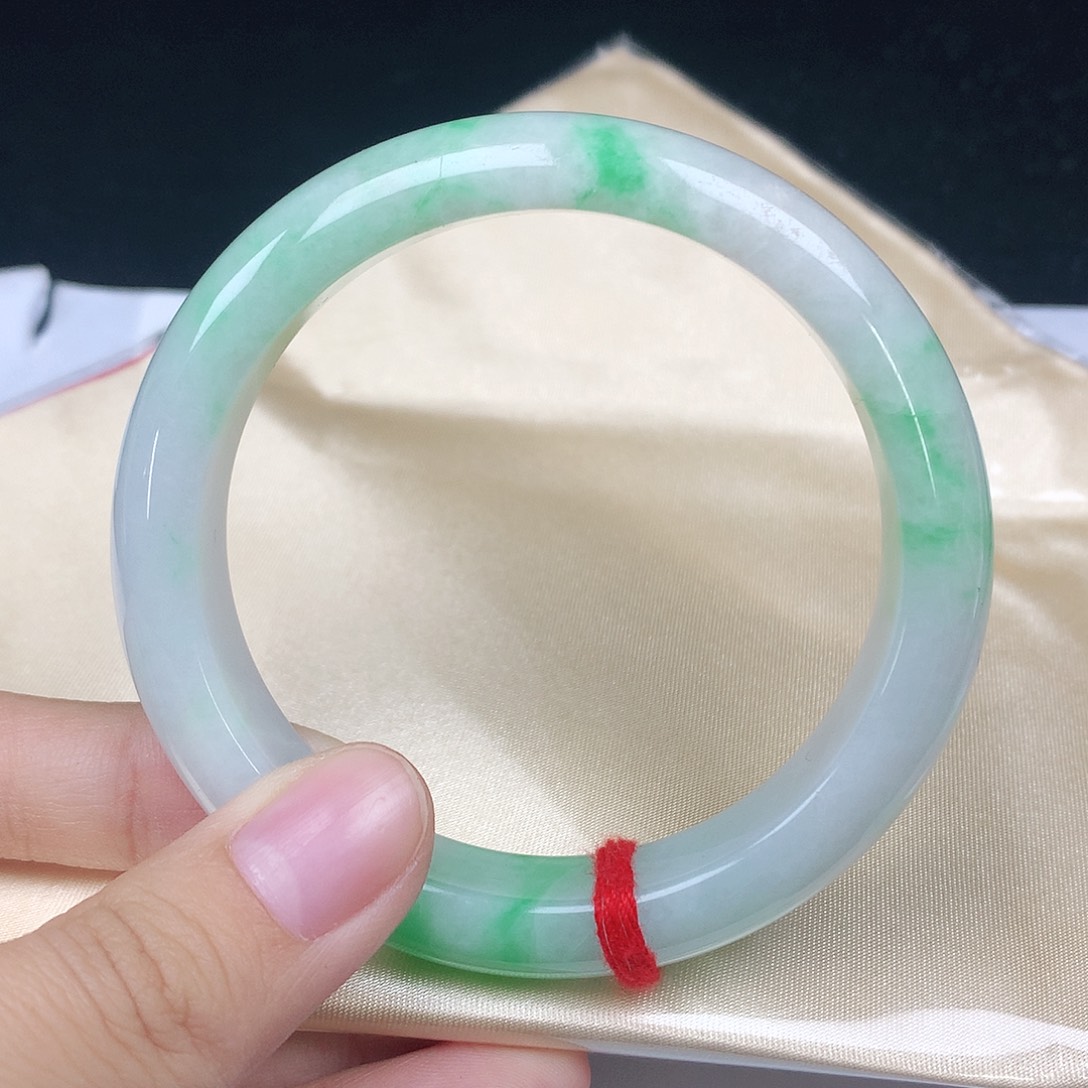翡翠手镯未镶嵌5804正