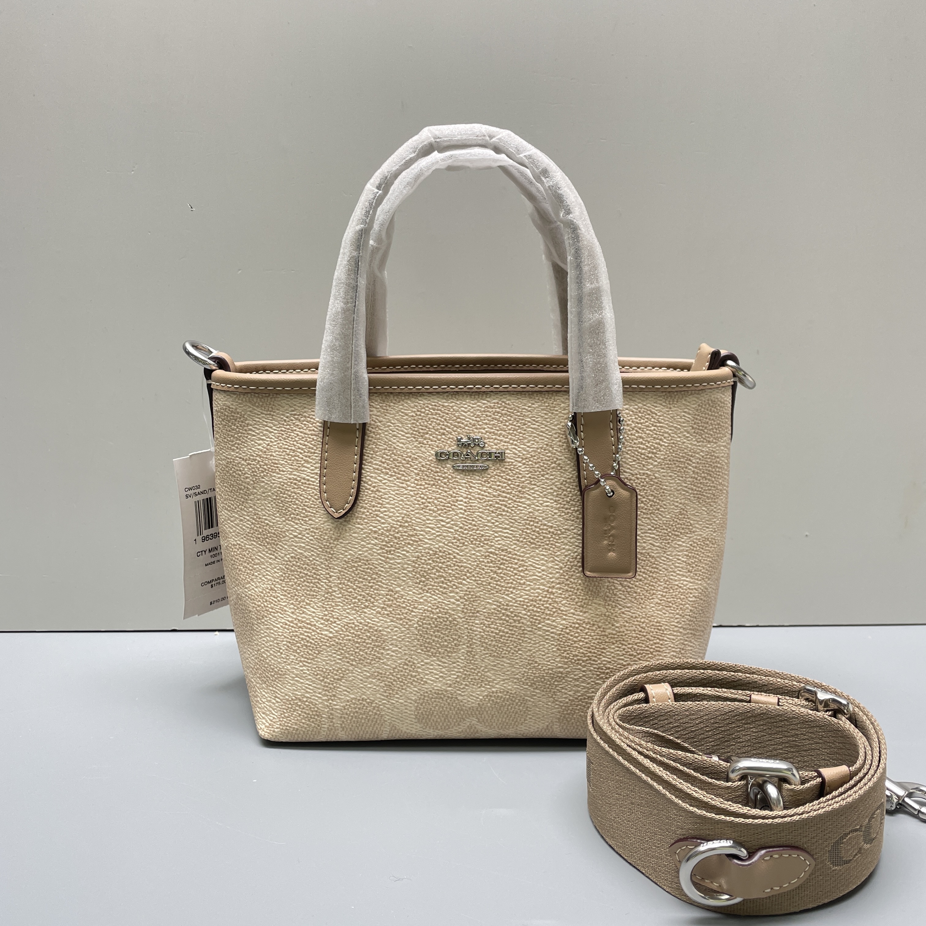 99新 COACH/蔻驰 city15奶茶老花迷你托特包15*14*9cmM112501