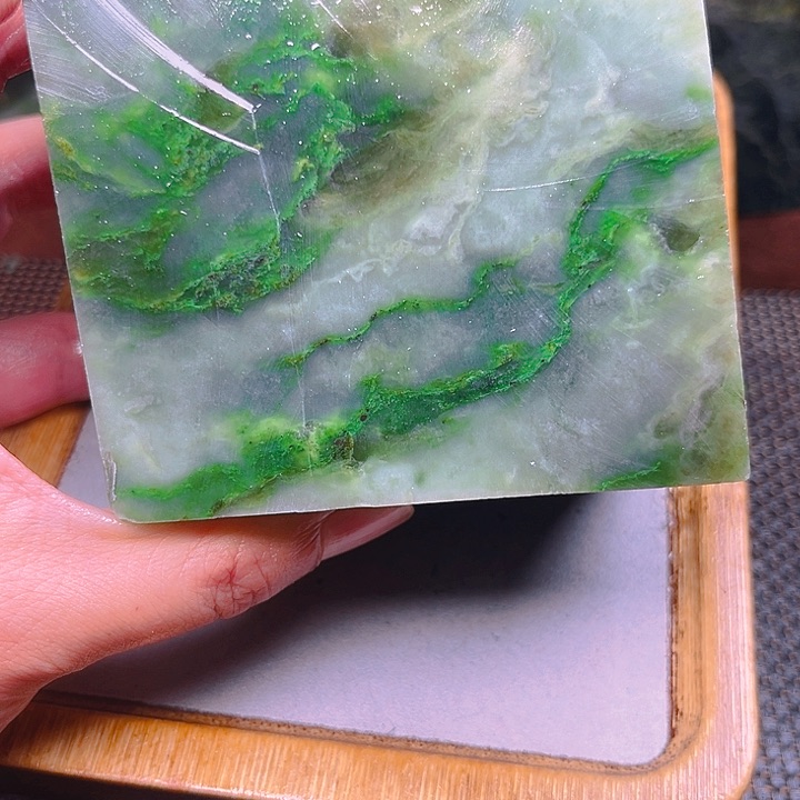 未镶嵌和田玉珠宝半成品住**居