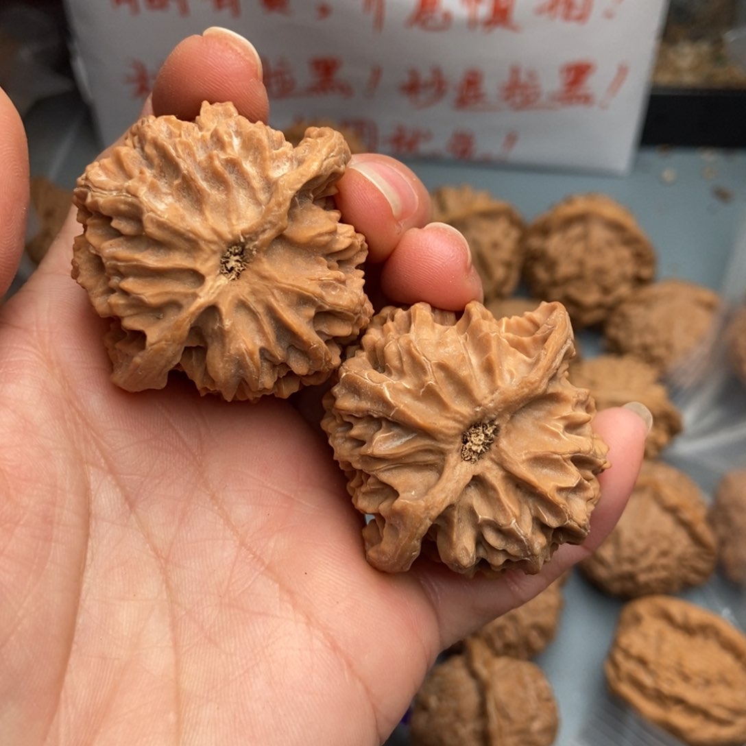 文玩核桃吊坠铅*苹果园9