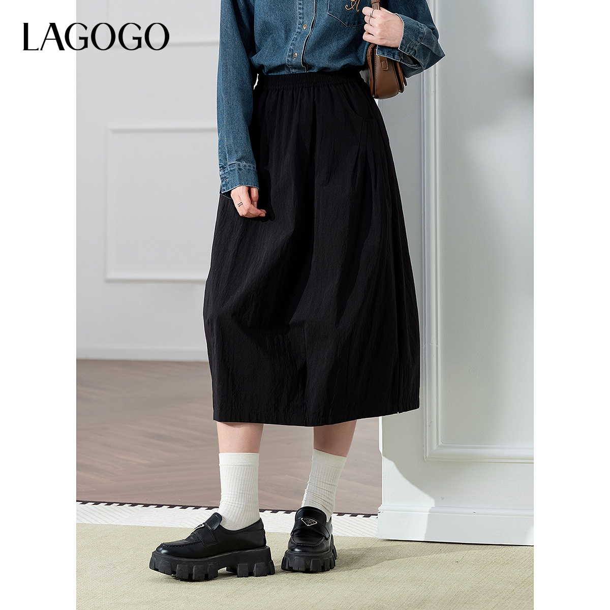 lagogo拉谷谷2025年新款百搭通勤花苞小黑裙女OCBB338G11
