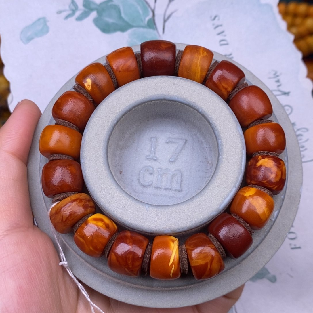 蜜蜡裸石未镶嵌蜜蜡