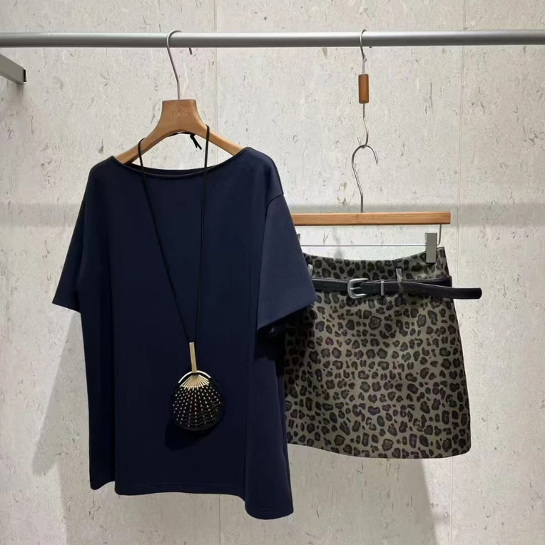 南油特价斜肩大T