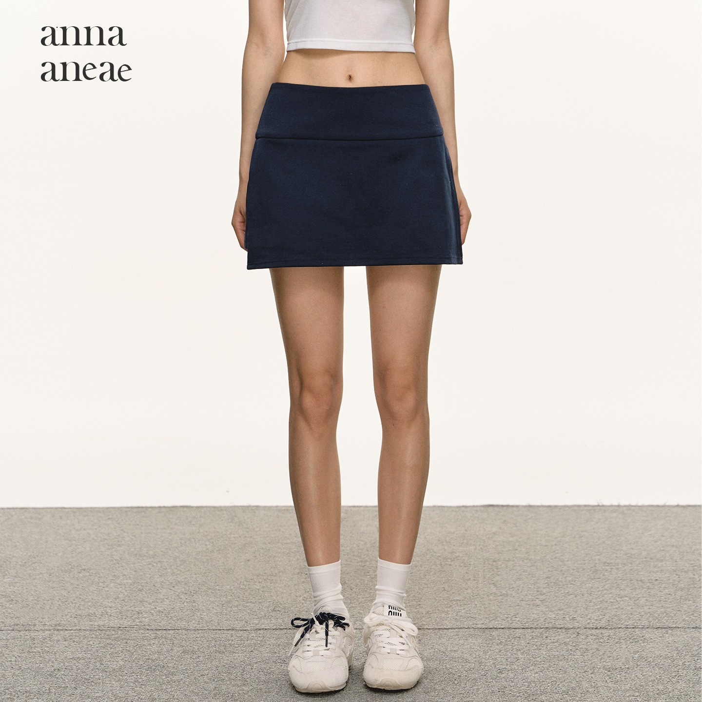 anna aneae藏蓝色半身裙女早秋季设计感直筒显瘦短款低腰a字裙子