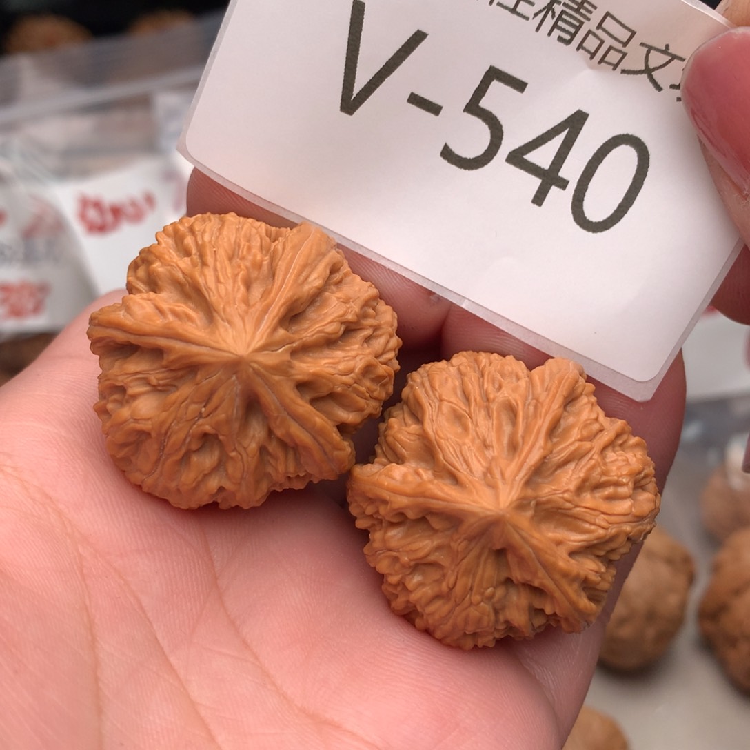 文玩核桃把件34转圈球奔………..