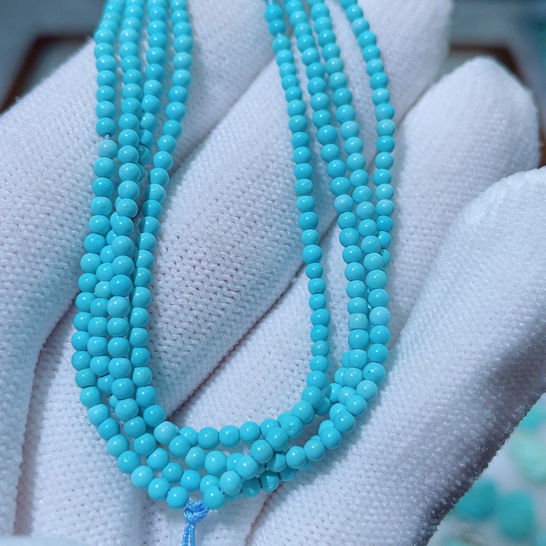 月***亮绿松石未镶嵌珠宝奇石