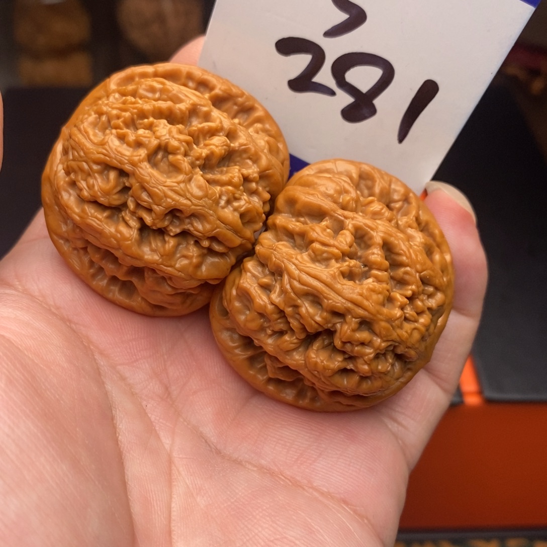 文玩核桃把件粗筋41