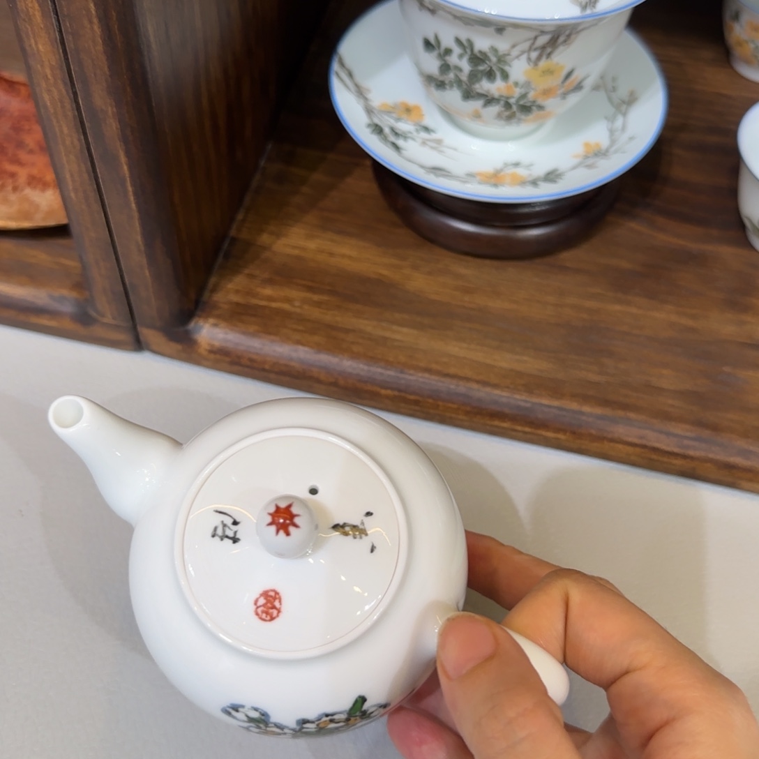 游***客瓷片陶瓷作品 陶瓷作品