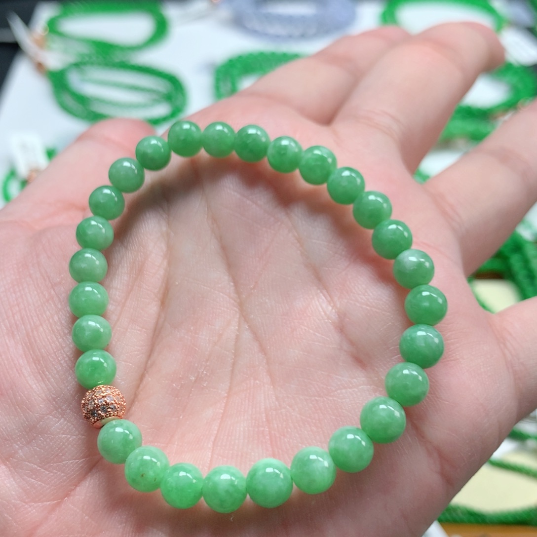 翡翠未镶嵌手链翡翠