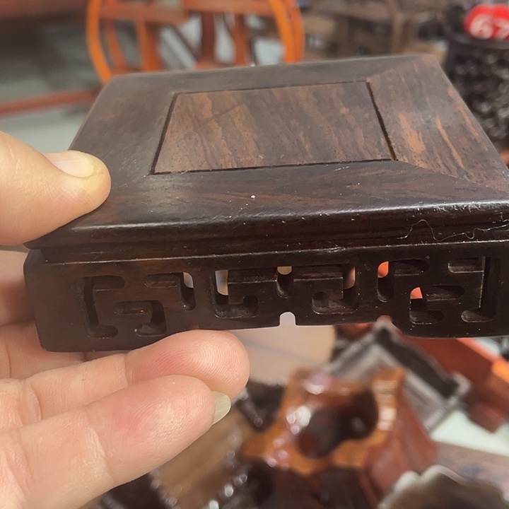 香榧木红木底座工艺品