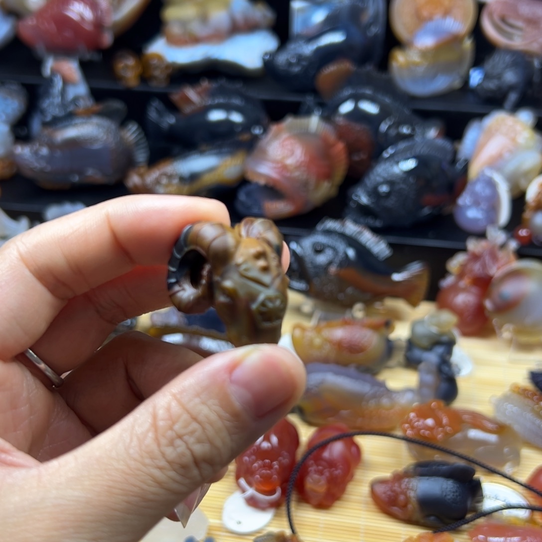 夜***茶玛瑙/玉髓未镶嵌吊坠