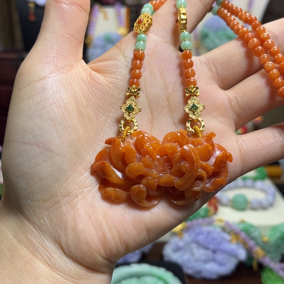 *****翡翠未镶嵌颈饰天然翡翠