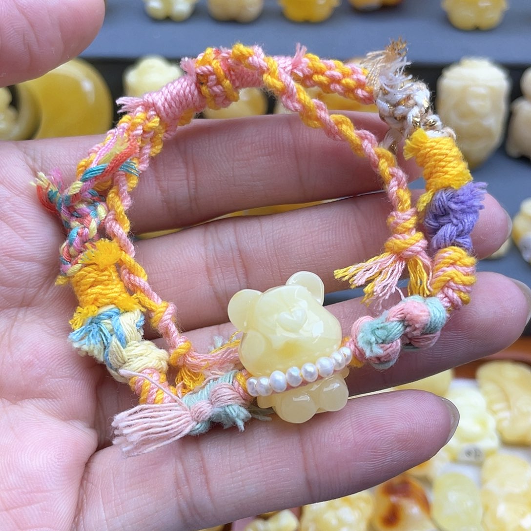 琥珀裸石未镶嵌蜜蜡