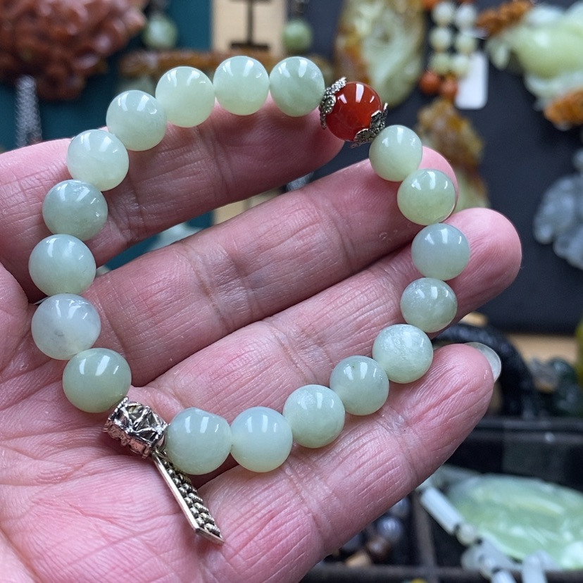 【闪购商品】蛇纹石玉手链未镶嵌