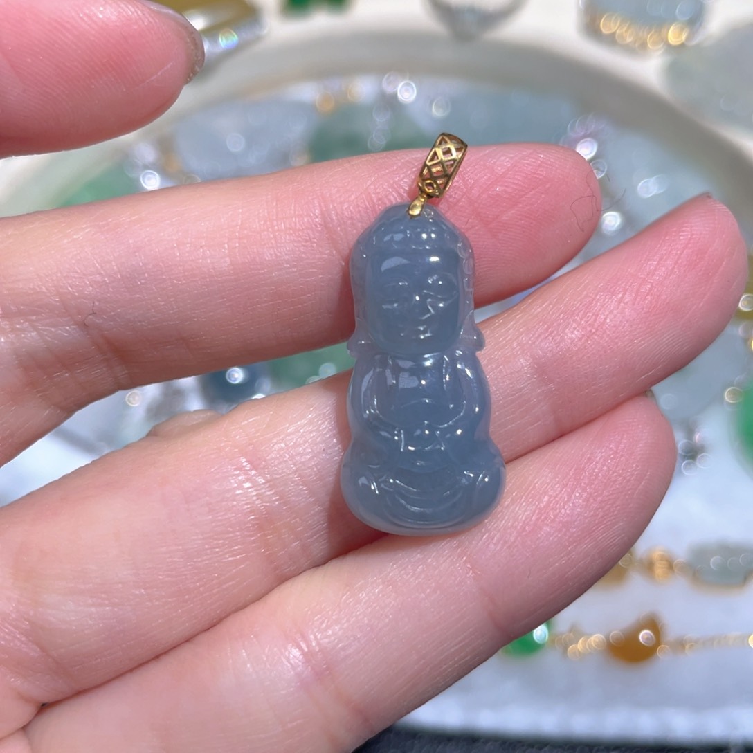 翡翠颈饰18K金镶嵌翡翠