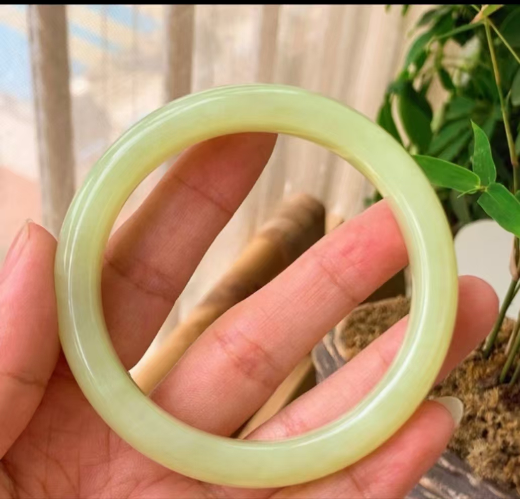 暴力 鸡油黄手镯