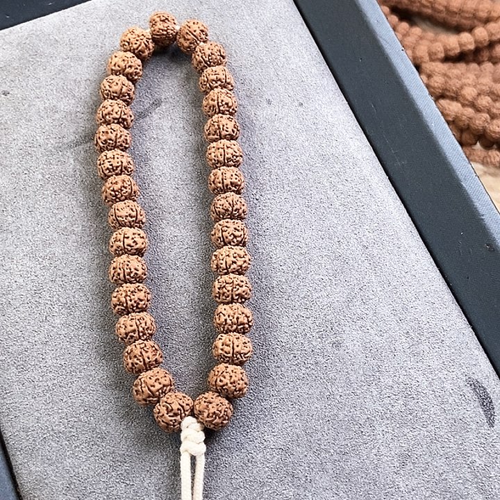 吊坠金刚菩提平细