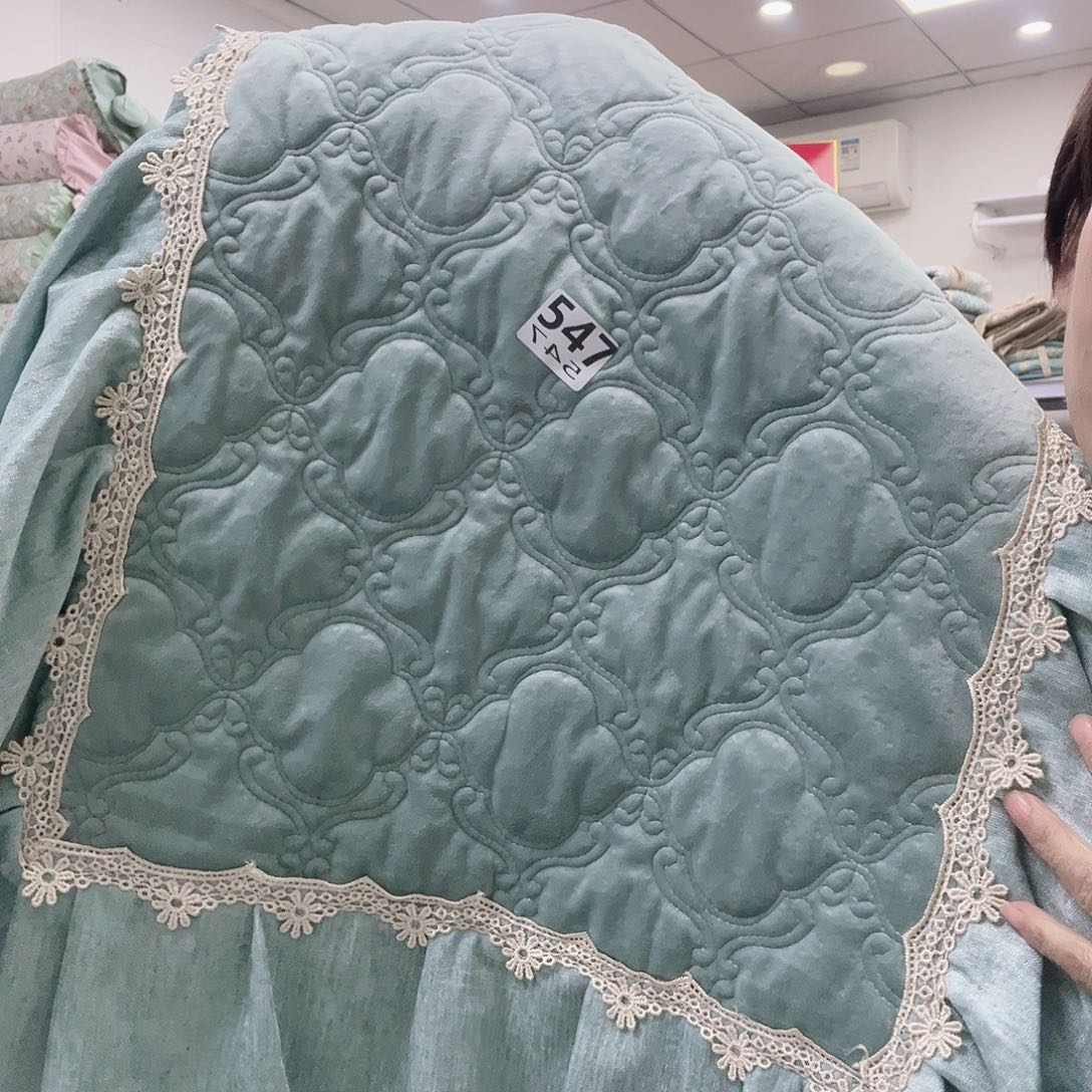 聚酯纤维雪尼尔快乐大本营在这里是什么