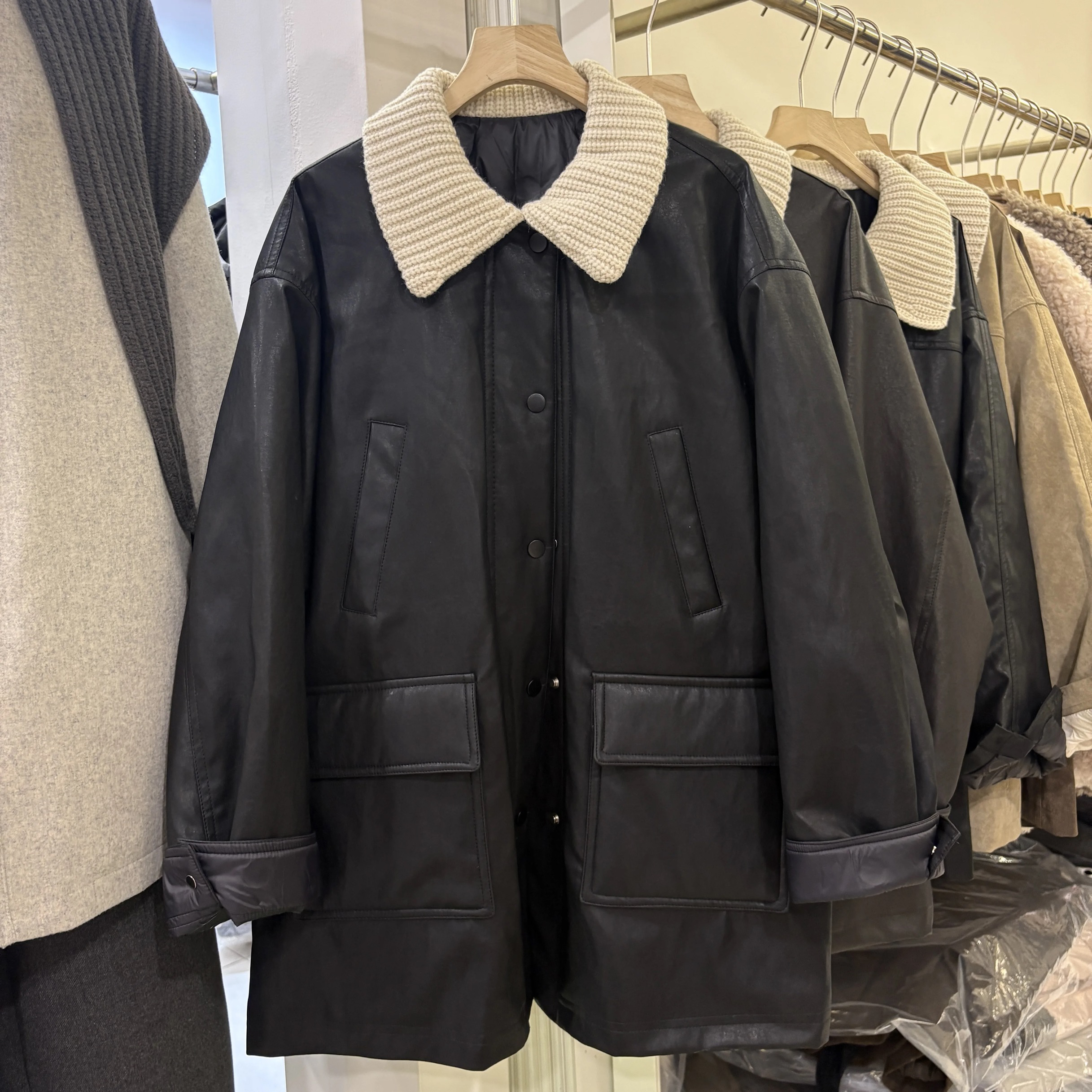 悦己•新款复古皮衣羽绒外套