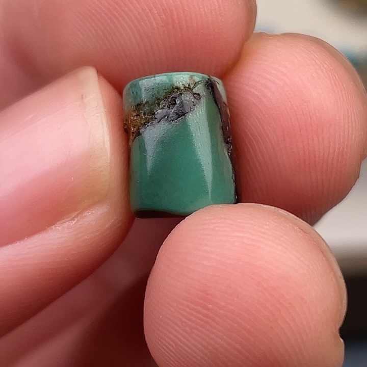 绿松石未镶嵌吊坠