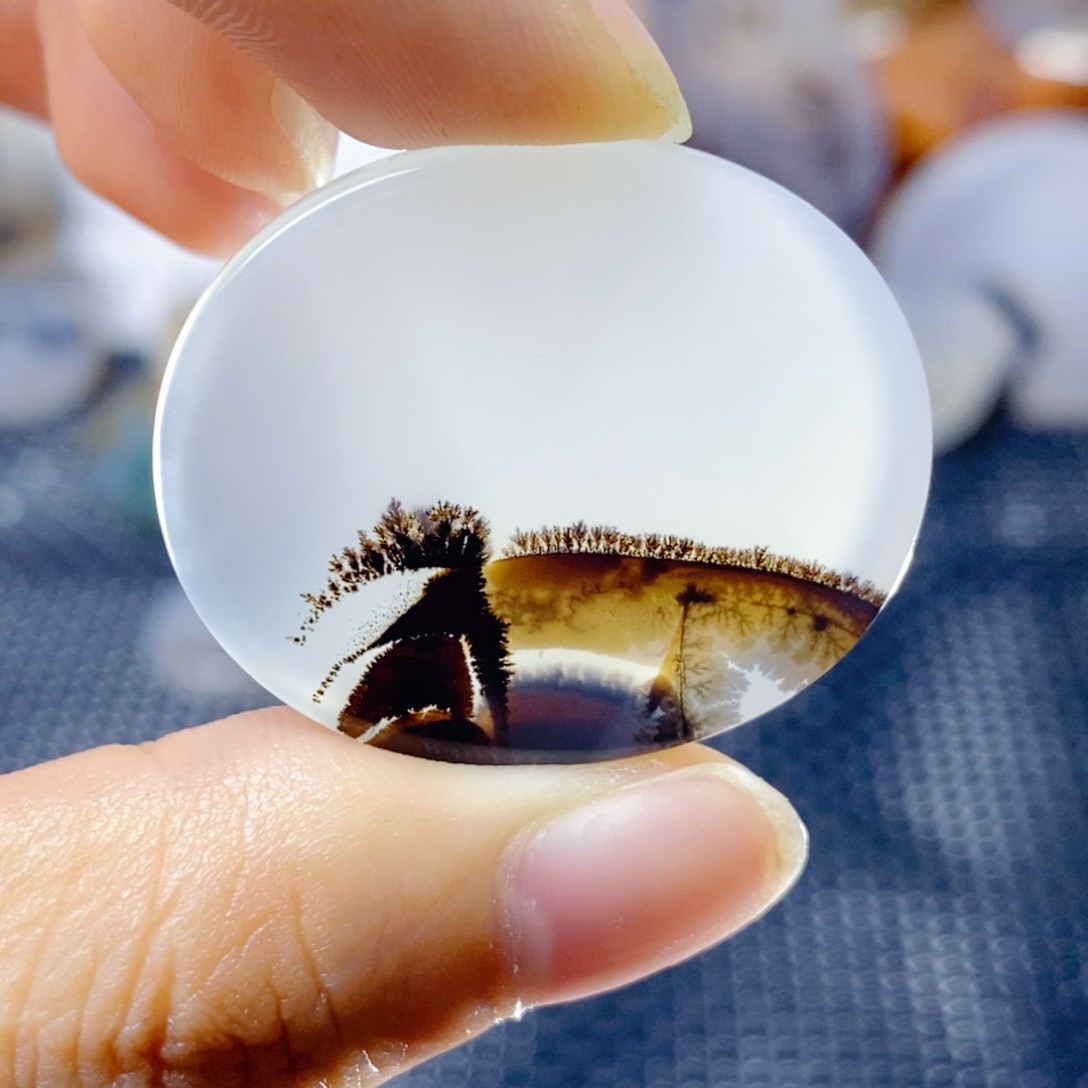 玛瑙/玉髓未镶嵌珠宝奇石