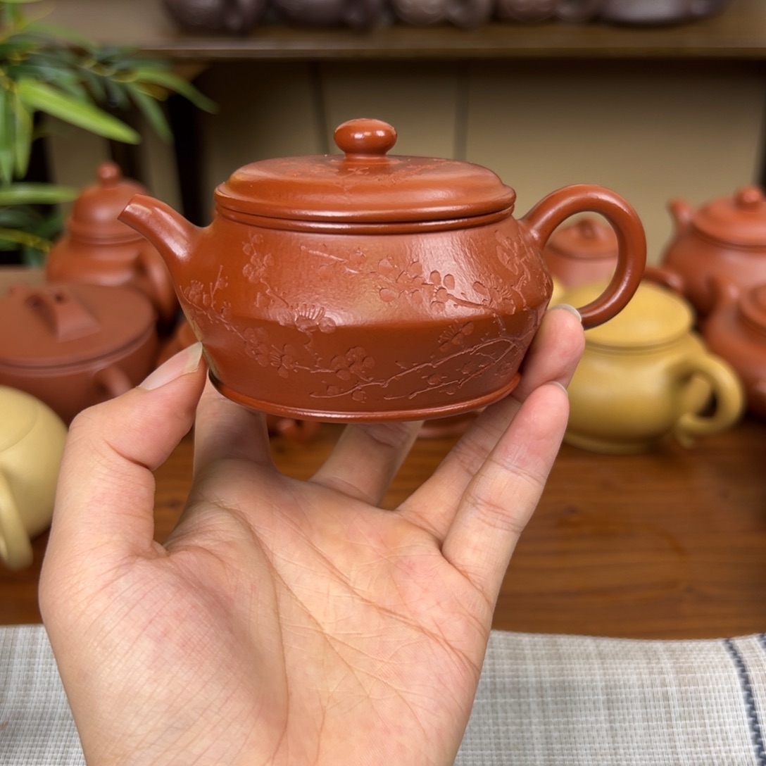 茶壶紫砂紫砂壶曼殊朱泥110cc刻绘全手