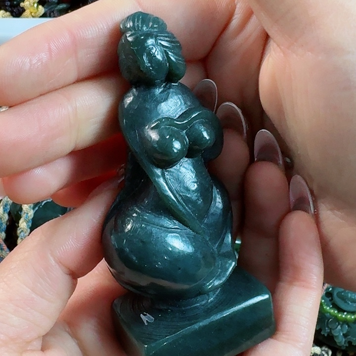 和田玉把件未镶嵌