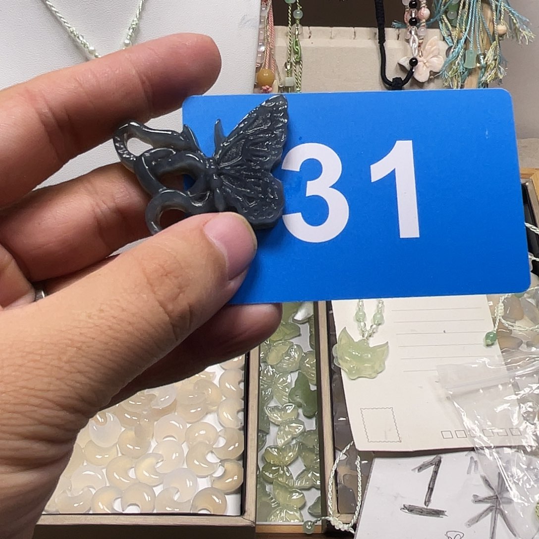 蛇纹石玉合金颈饰