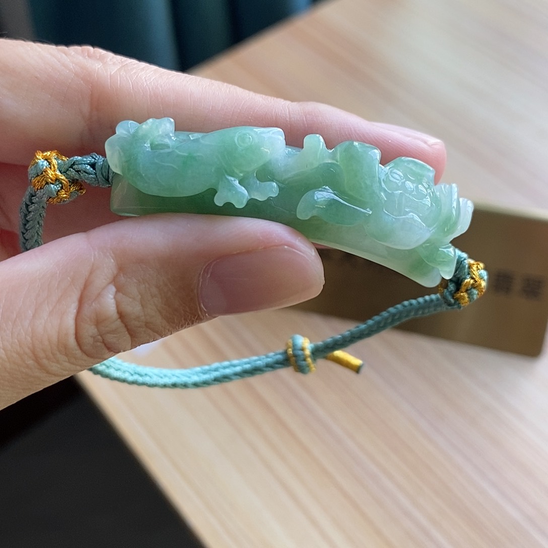 【闪购商品】颈饰未镶嵌翡翠天然缅甸A货翡翠