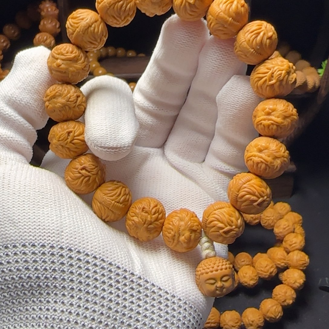 沉***金吊坠猴头核桃猴头