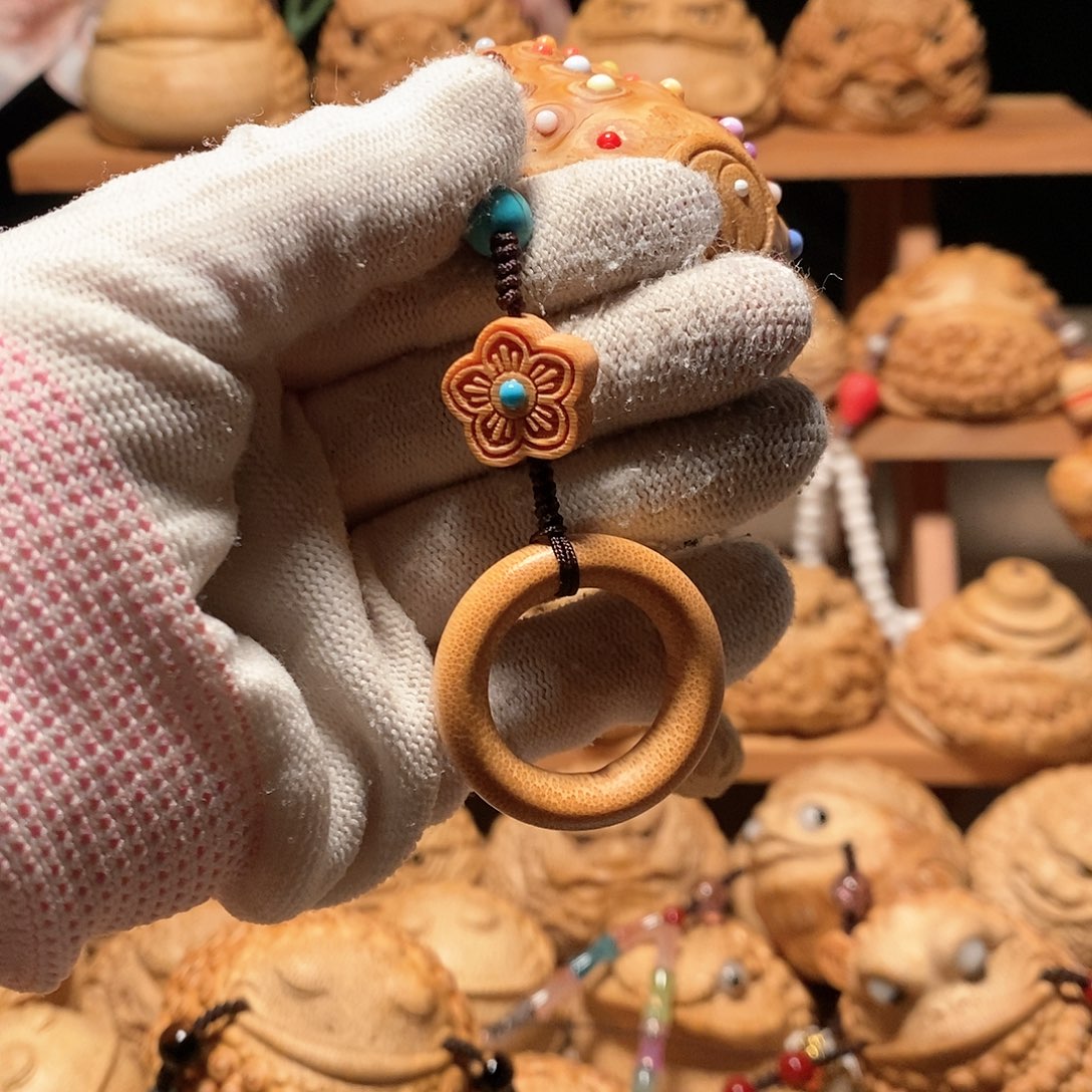 竹?***子竹根雕金蟾竹根雕